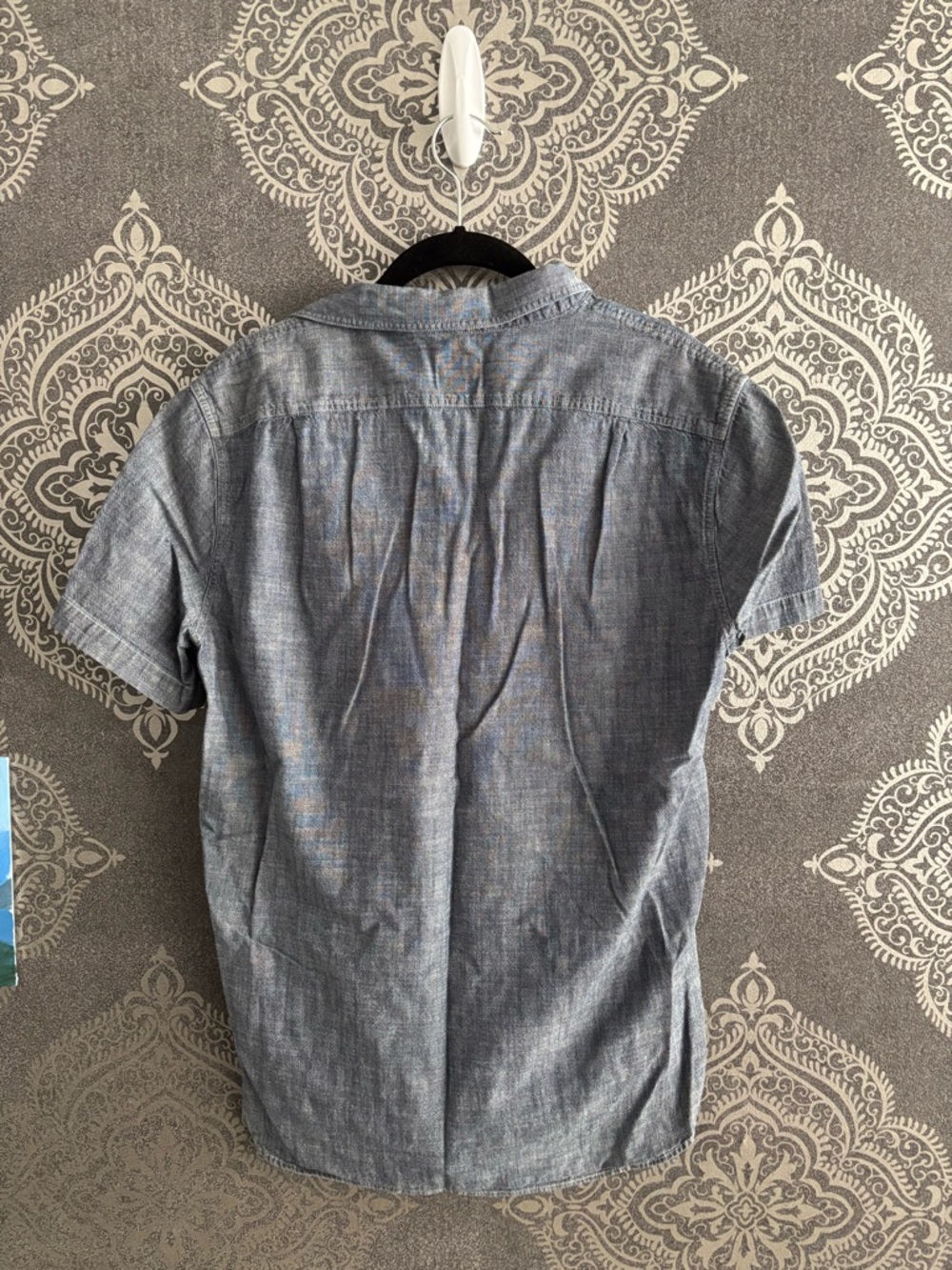 Casual Short-Sleeve Chambray Shirt - Blue - Picture 3 of 3